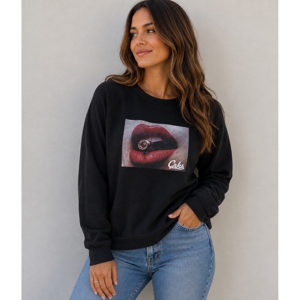 Crooks & Castles Womens Black Bullet Lips Graphic Raglan Sweatshirt XS
